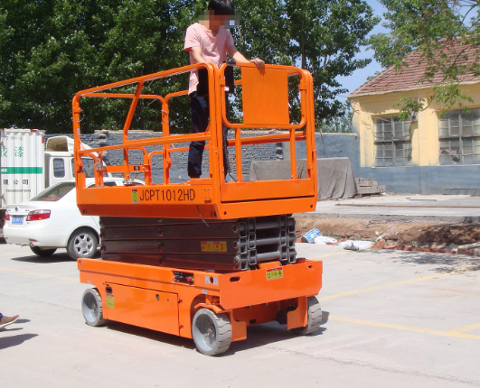 万载移动式升降平台规格与使用规范