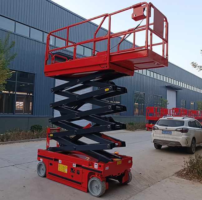 万载自行走升降机